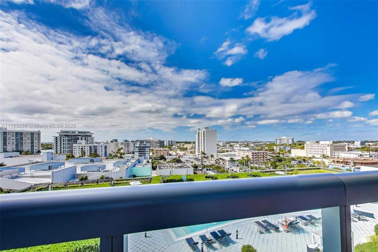 Small Image of 6899 COLLINS AVE #910, Miami Beach Number 31