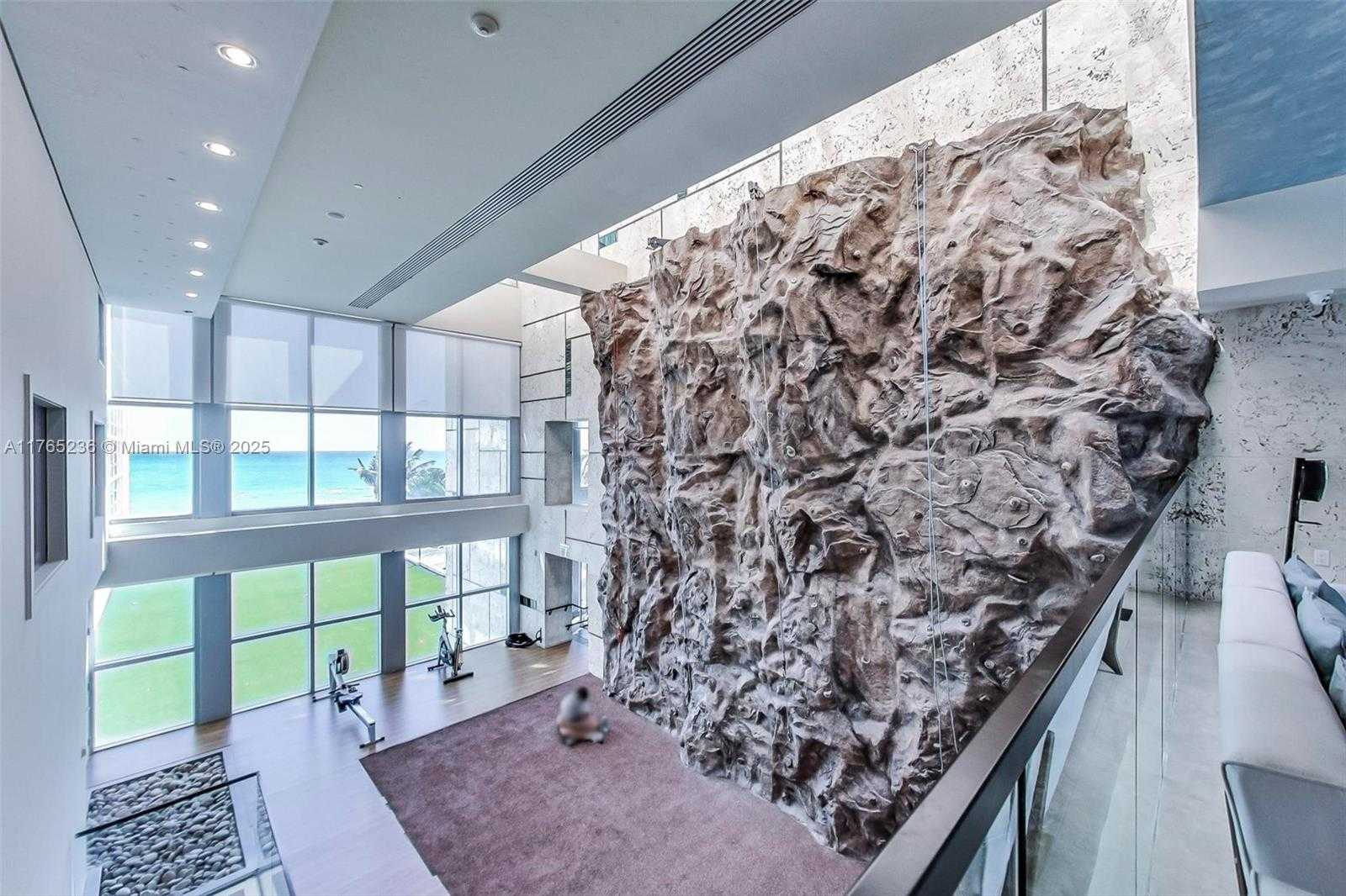 Small Image of 6899 COLLINS AVE #910, Miami Beach Number 35