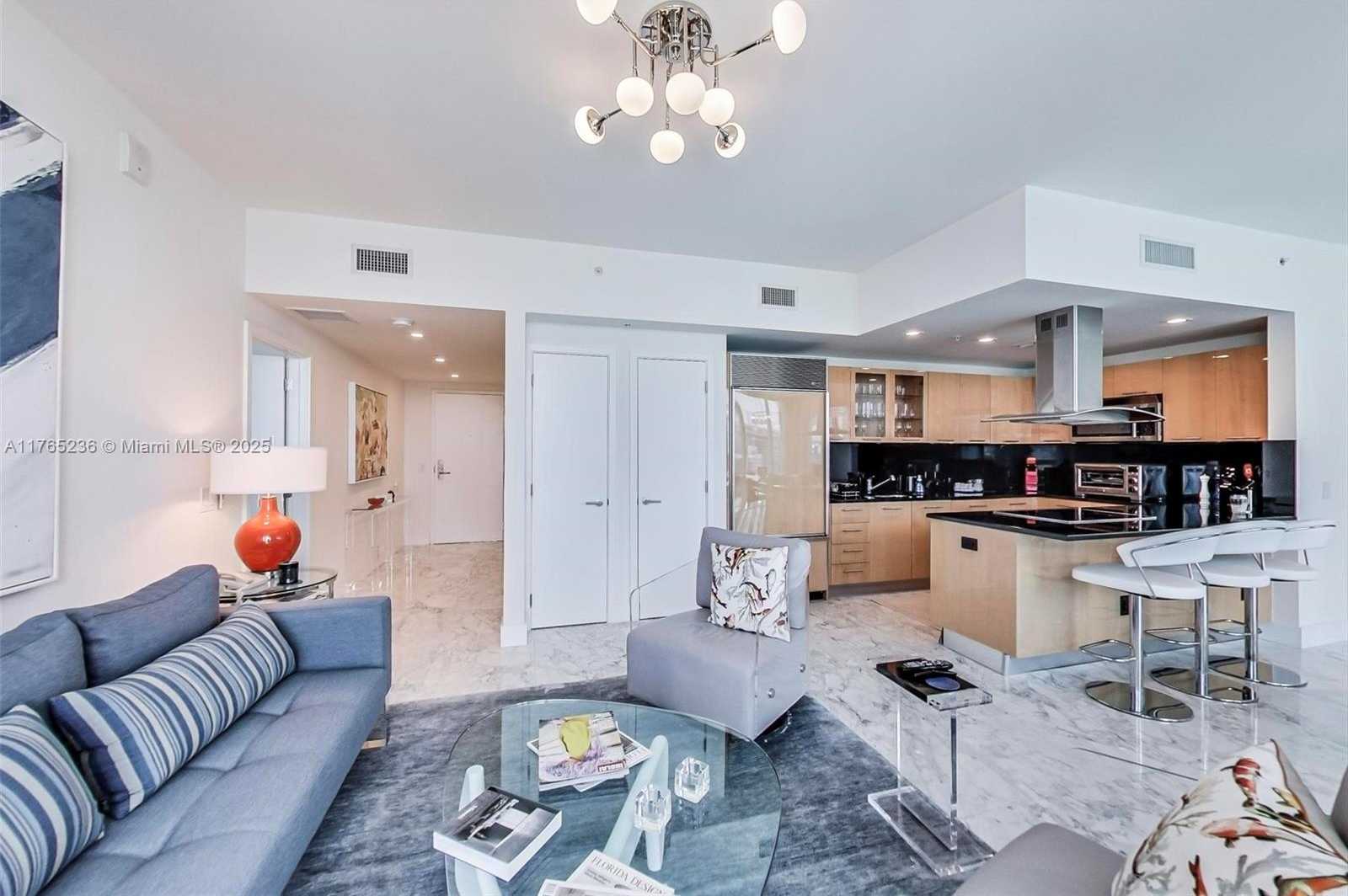 Small Image of 6899 COLLINS AVE #910, Miami Beach Number 9