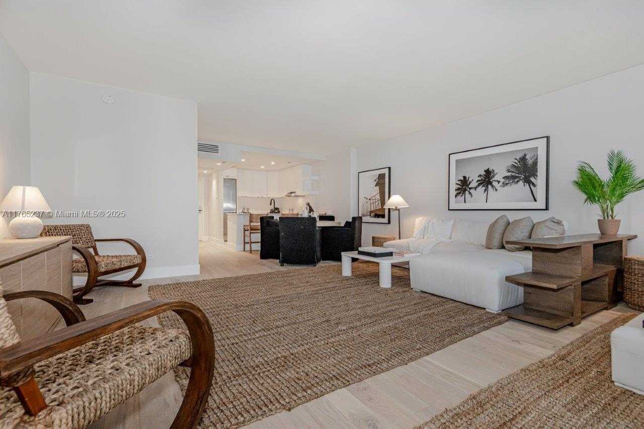 Small Image of 2301 COLLINS AVE #914, Miami Beach Number 20