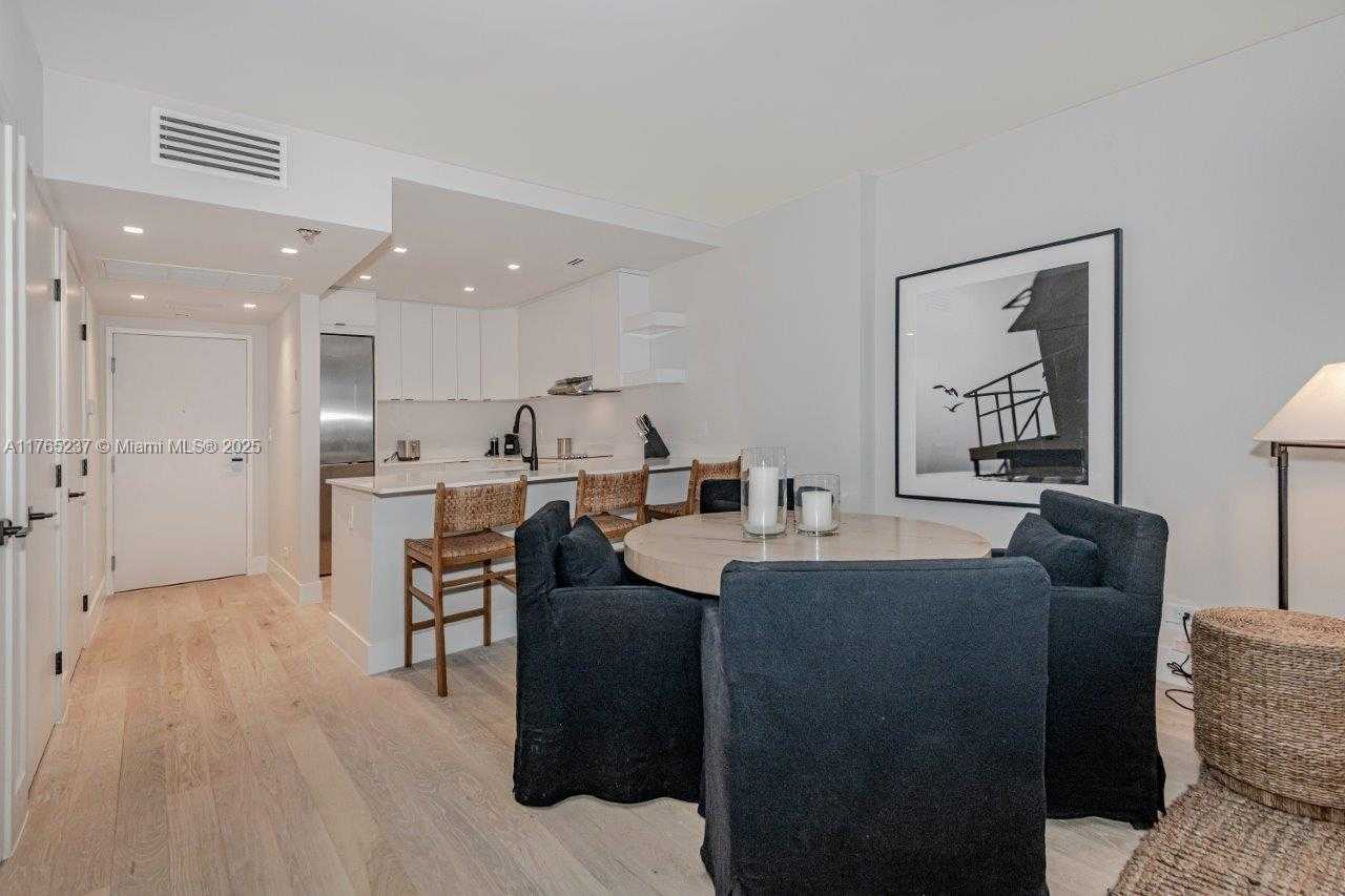 Small Image of 2301 COLLINS AVE #914, Miami Beach Number 23