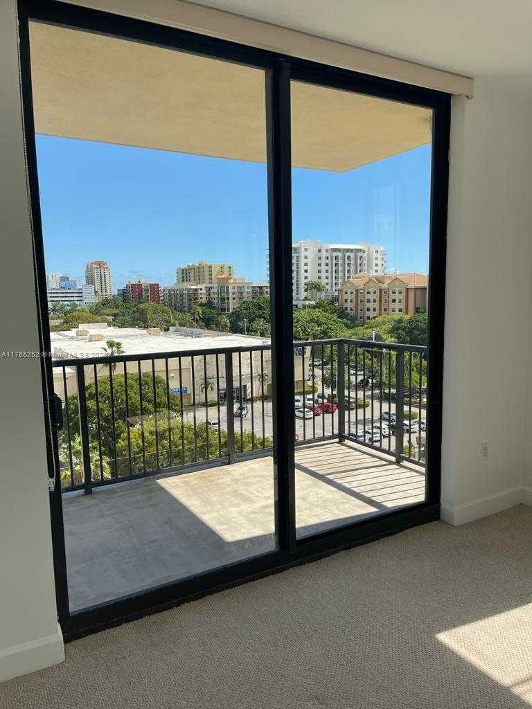 Small Image of 55 MERRICK WAY #738, Coral Gables Number 15