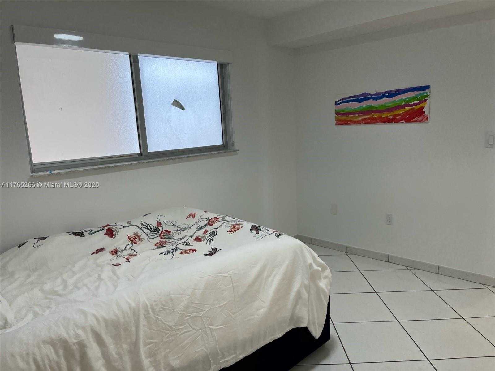 Small Image of 4141 COLLINS AVE #505, Miami Beach Number 12