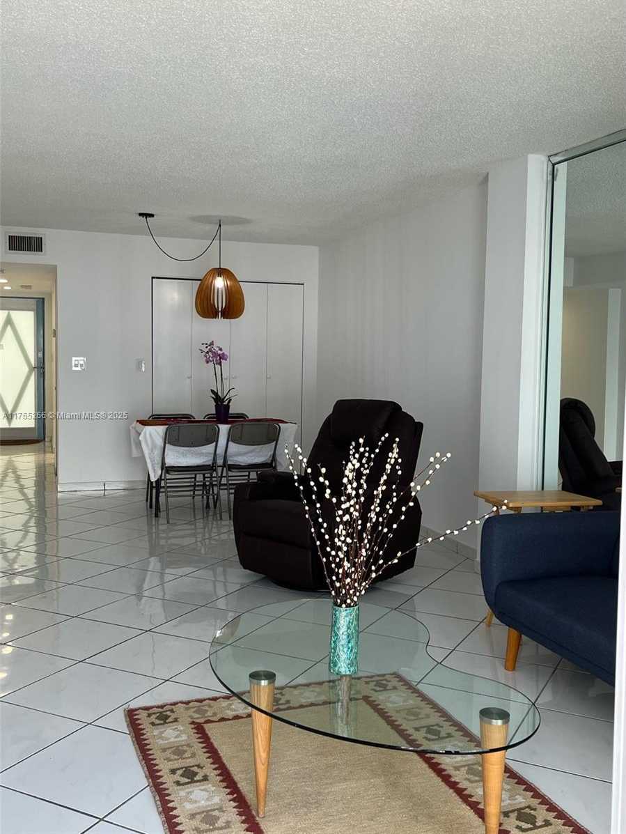 Small Image of 4141 COLLINS AVE #505, Miami Beach Number 20