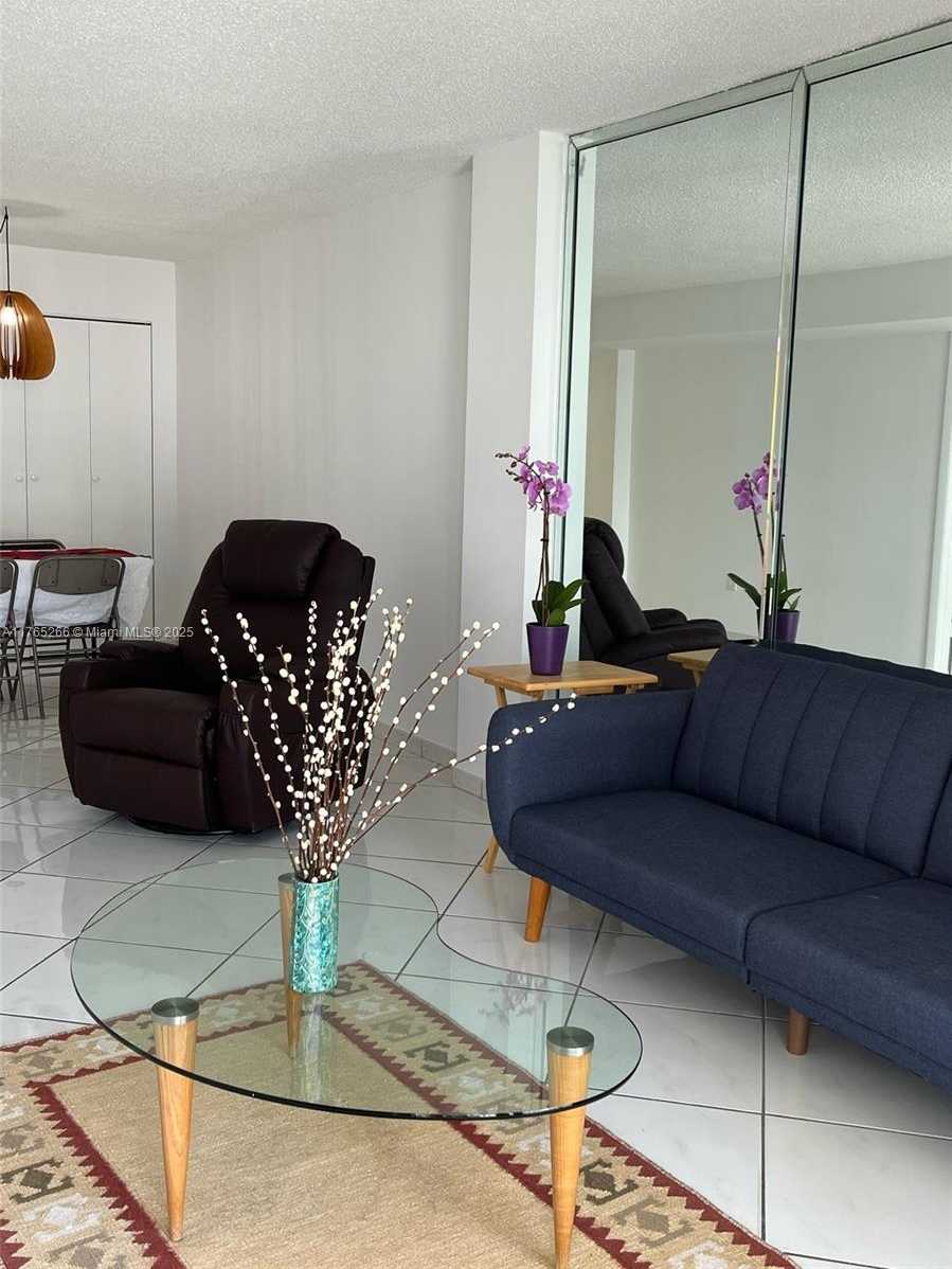 Small Image of 4141 COLLINS AVE #505, Miami Beach Number 22
