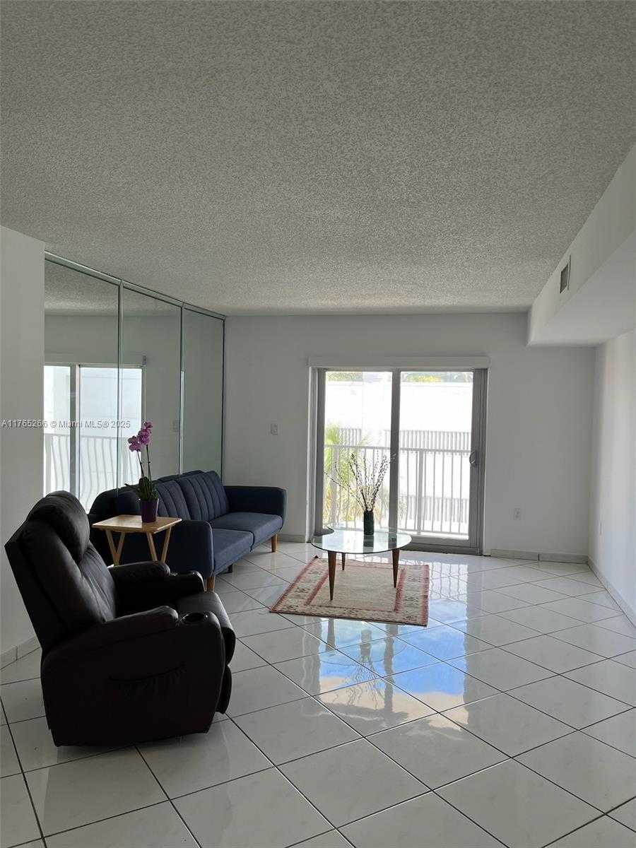 Small Image of 4141 COLLINS AVE #505, Miami Beach Number 24