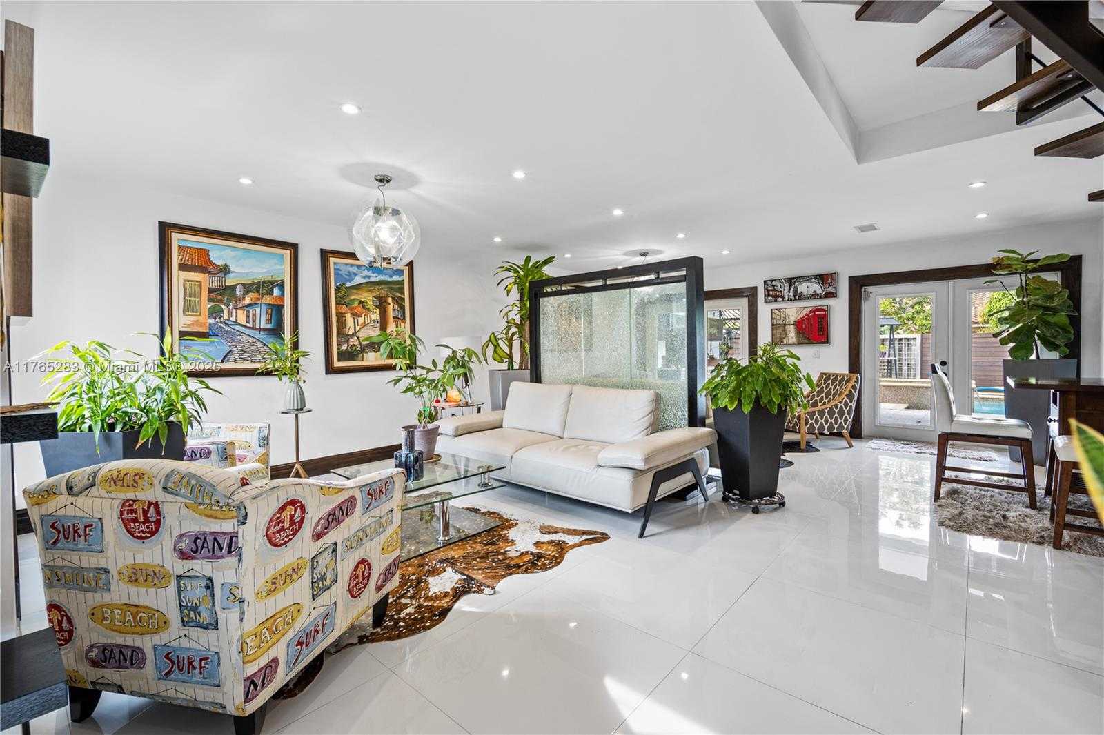 Small Image of 1420 SOUTH WEST 88TH AVE, Pembroke Pines Number 15