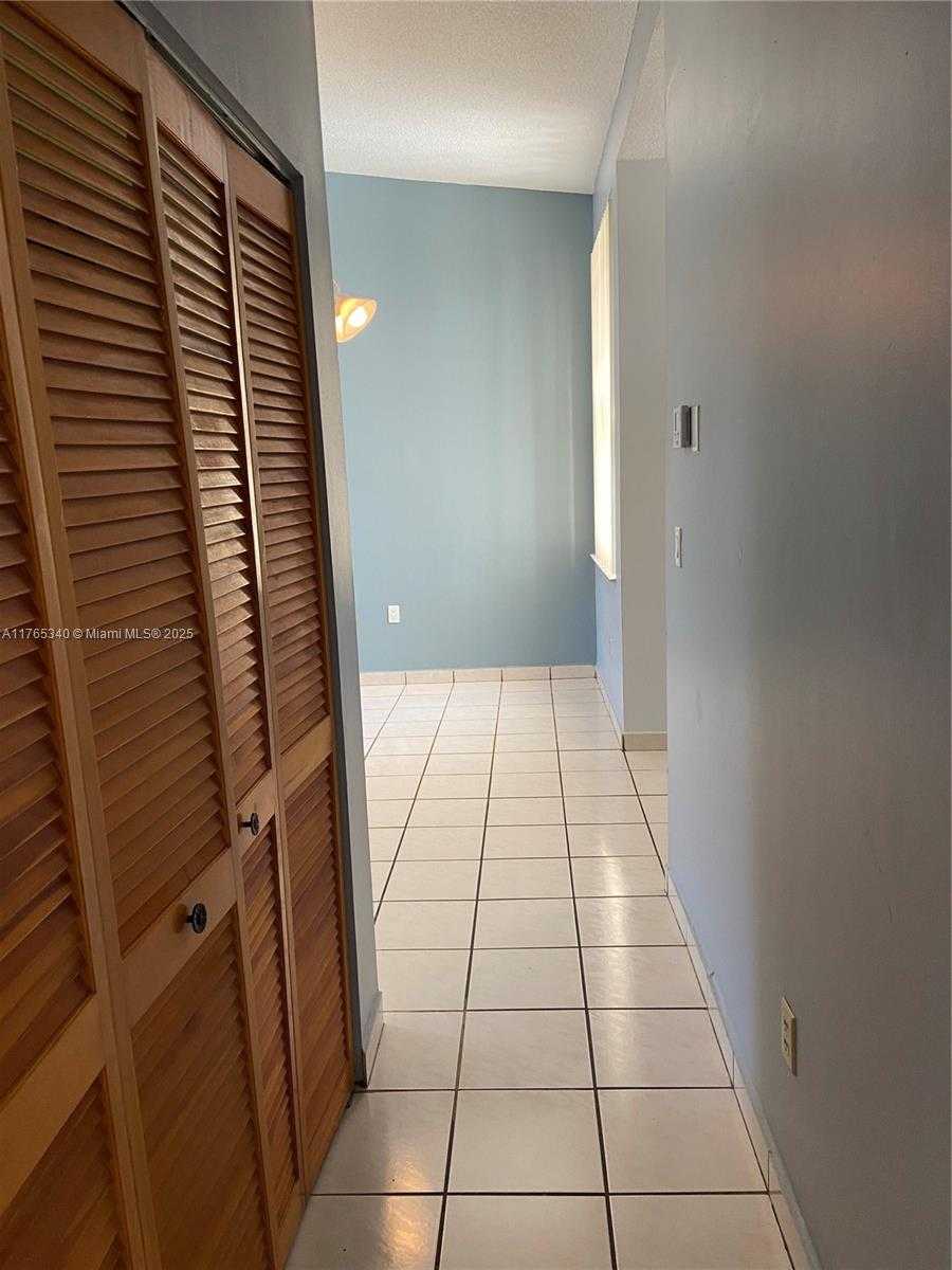 Small Image of 4903 SOUTH WEST 144TH CT #-, Miami Number 12