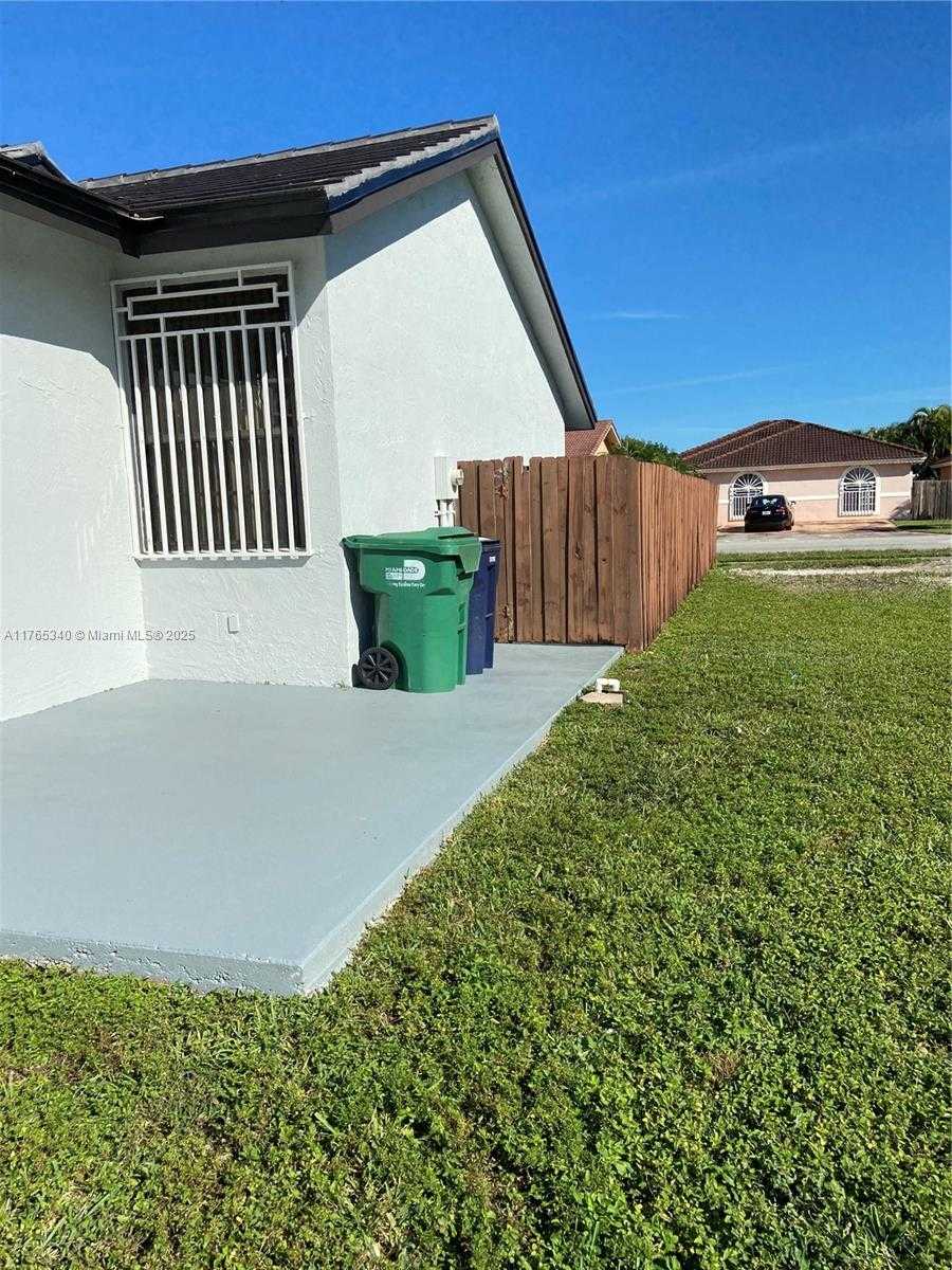 Small Image of 4903 SOUTH WEST 144TH CT #-, Miami Number 2