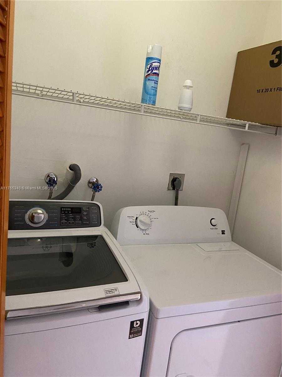Small Image of 4903 SOUTH WEST 144TH CT #-, Miami Number 27
