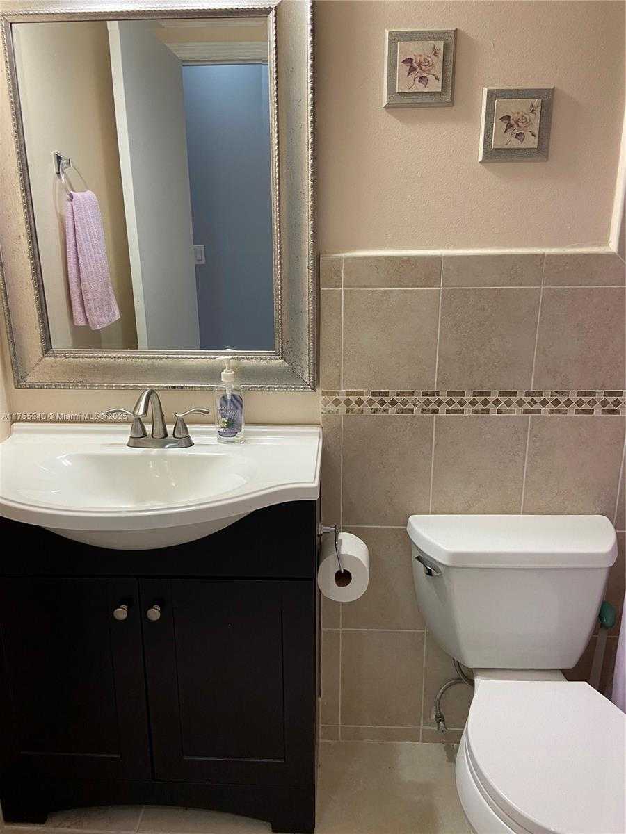 Small Image of 4903 SOUTH WEST 144TH CT #-, Miami Number 31