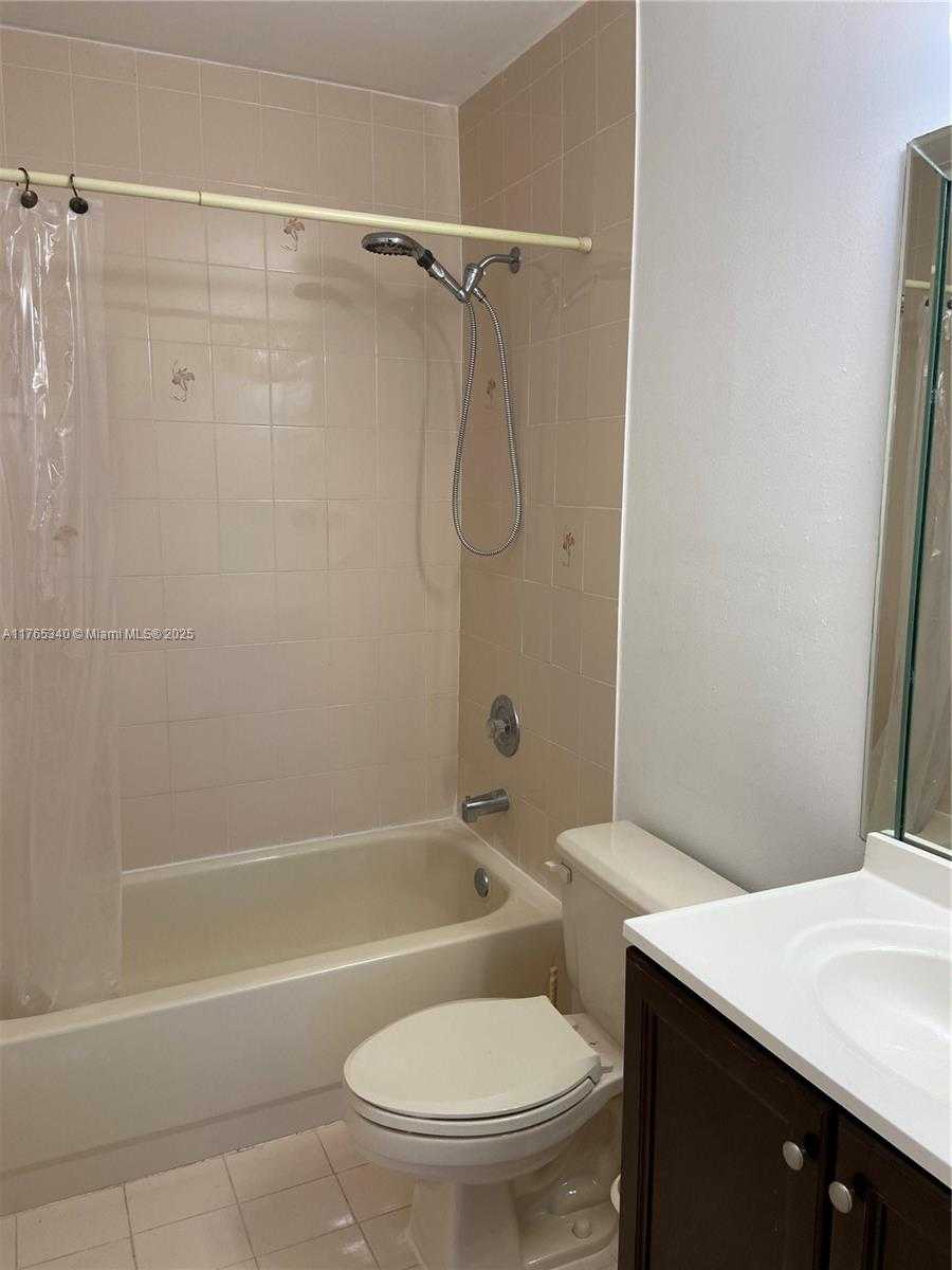 Small Image of 4903 SOUTH WEST 144TH CT #-, Miami Number 32