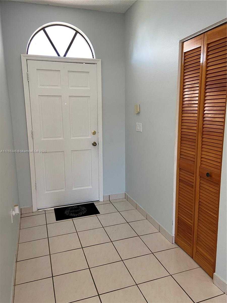 Small Image of 4903 SOUTH WEST 144TH CT #-, Miami Number 5