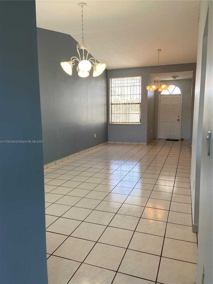 Small Image of 4903 SOUTH WEST 144TH CT #-, Miami Number 7