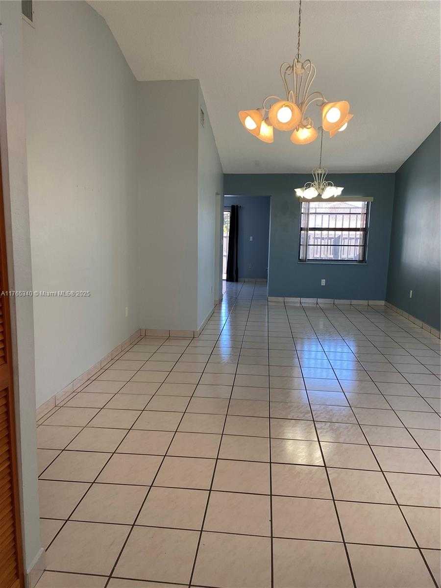 Small Image of 4903 SOUTH WEST 144TH CT #-, Miami Number 8