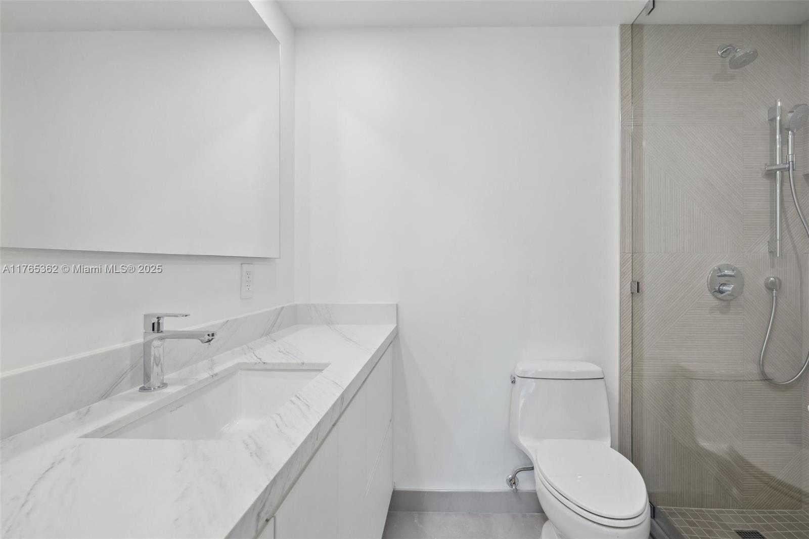 Small Image of 5055 COLLINS AVE #7M, Miami Beach Number 16