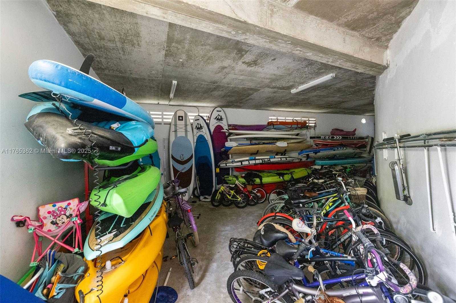 Small Image of 5055 COLLINS AVE #7M, Miami Beach Number 32