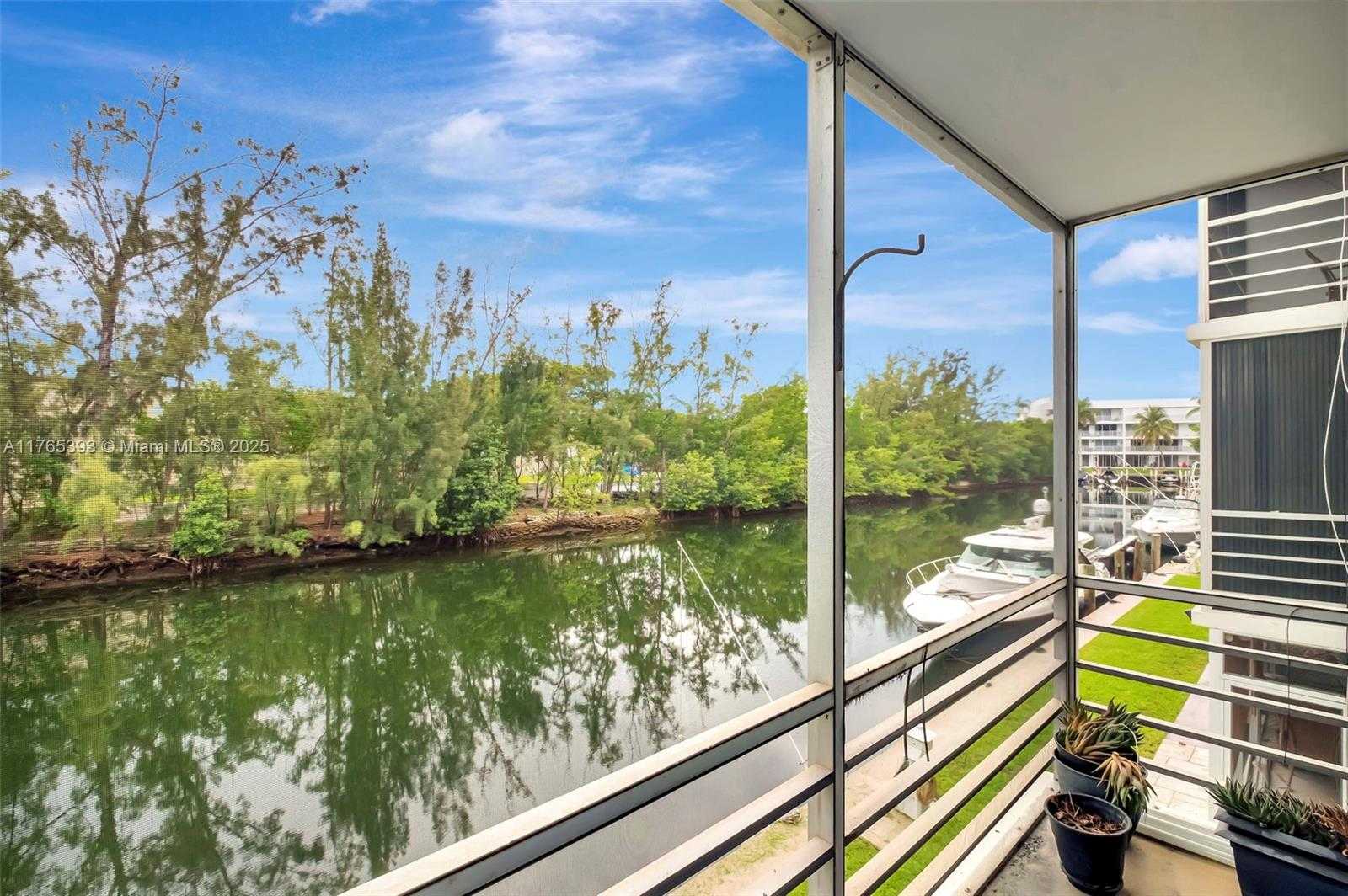 Small Image of 3660 NORTH EAST 166TH ST #205, North Miami Beach Number 4