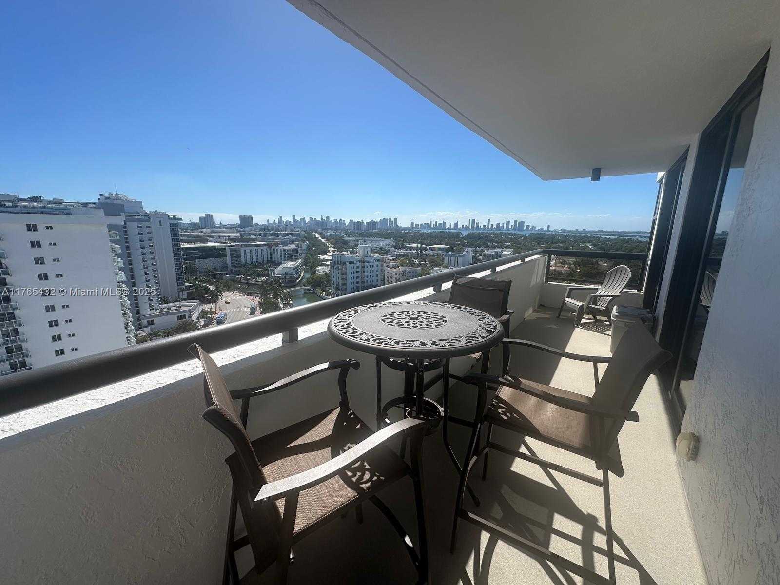 Small Image of 2555 COLLINS AVE #1914, Miami Beach Number 2