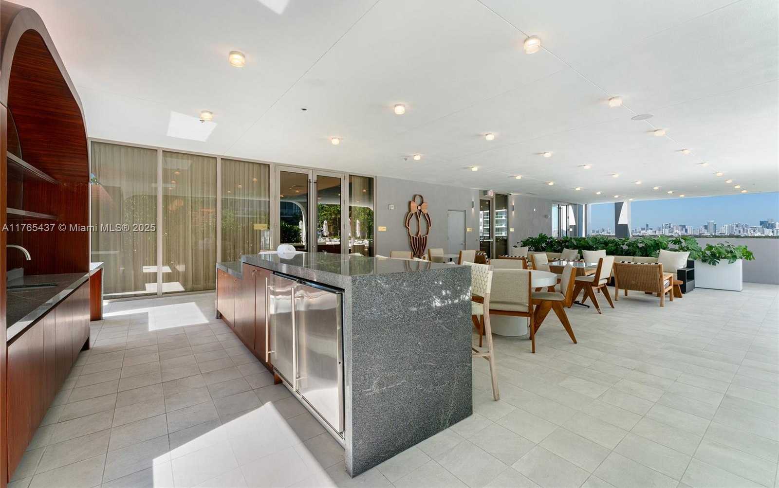 Small Image of 2678 TIGERTAIL AVE #502, Coconut Grove Number 32