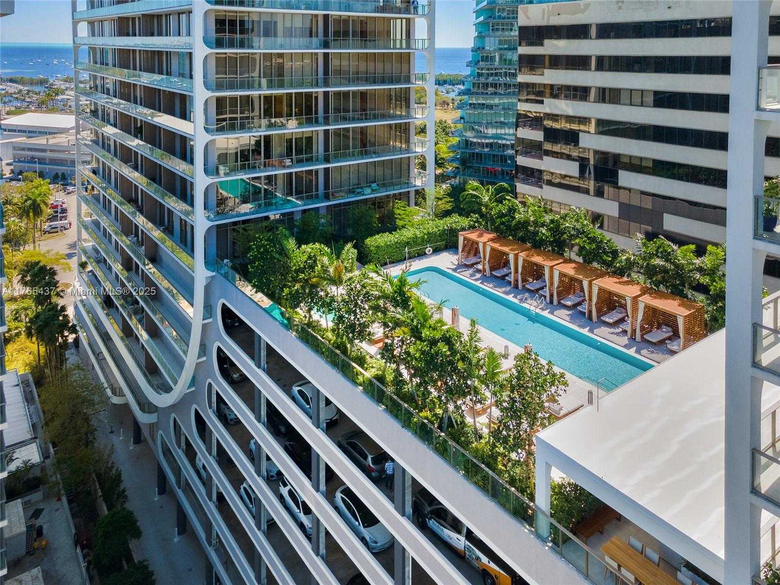 Small Image of 2678 TIGERTAIL AVE #502, Coconut Grove Number 40