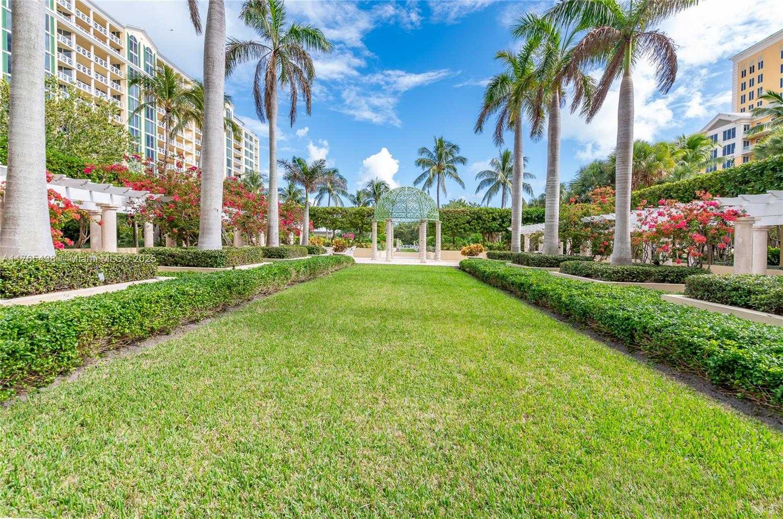 Small Image of 445 GRAND BAY DR #310, Key Biscayne Number 23