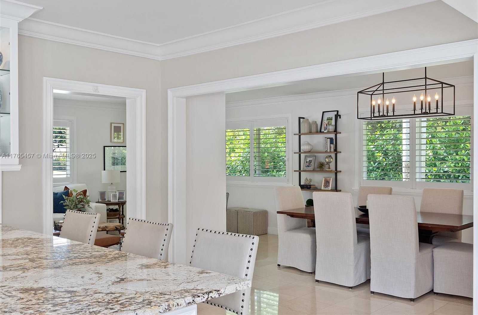 Small Image of 4750 ALHAMBRA CIR, Coral Gables Number 14