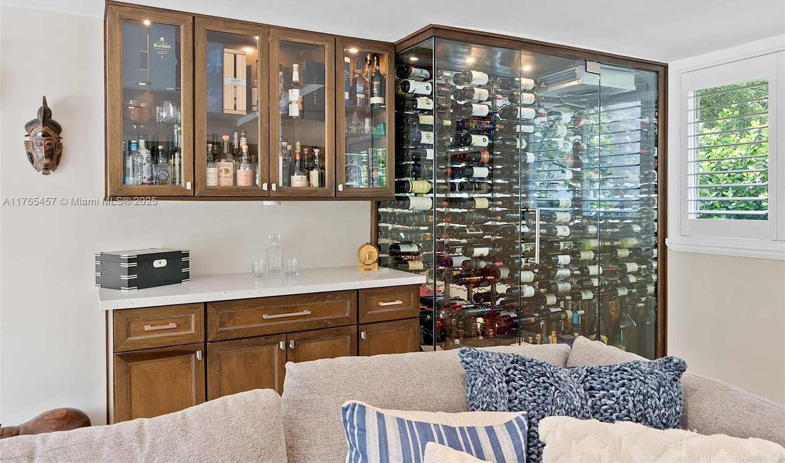 Small Image of 4750 ALHAMBRA CIR, Coral Gables Number 22