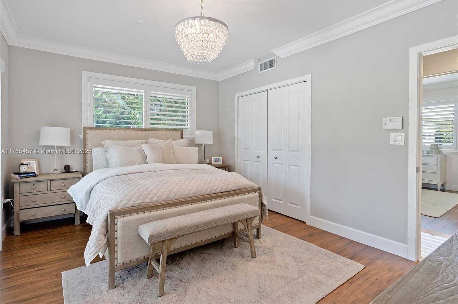 Small Image of 4750 ALHAMBRA CIR, Coral Gables Number 34