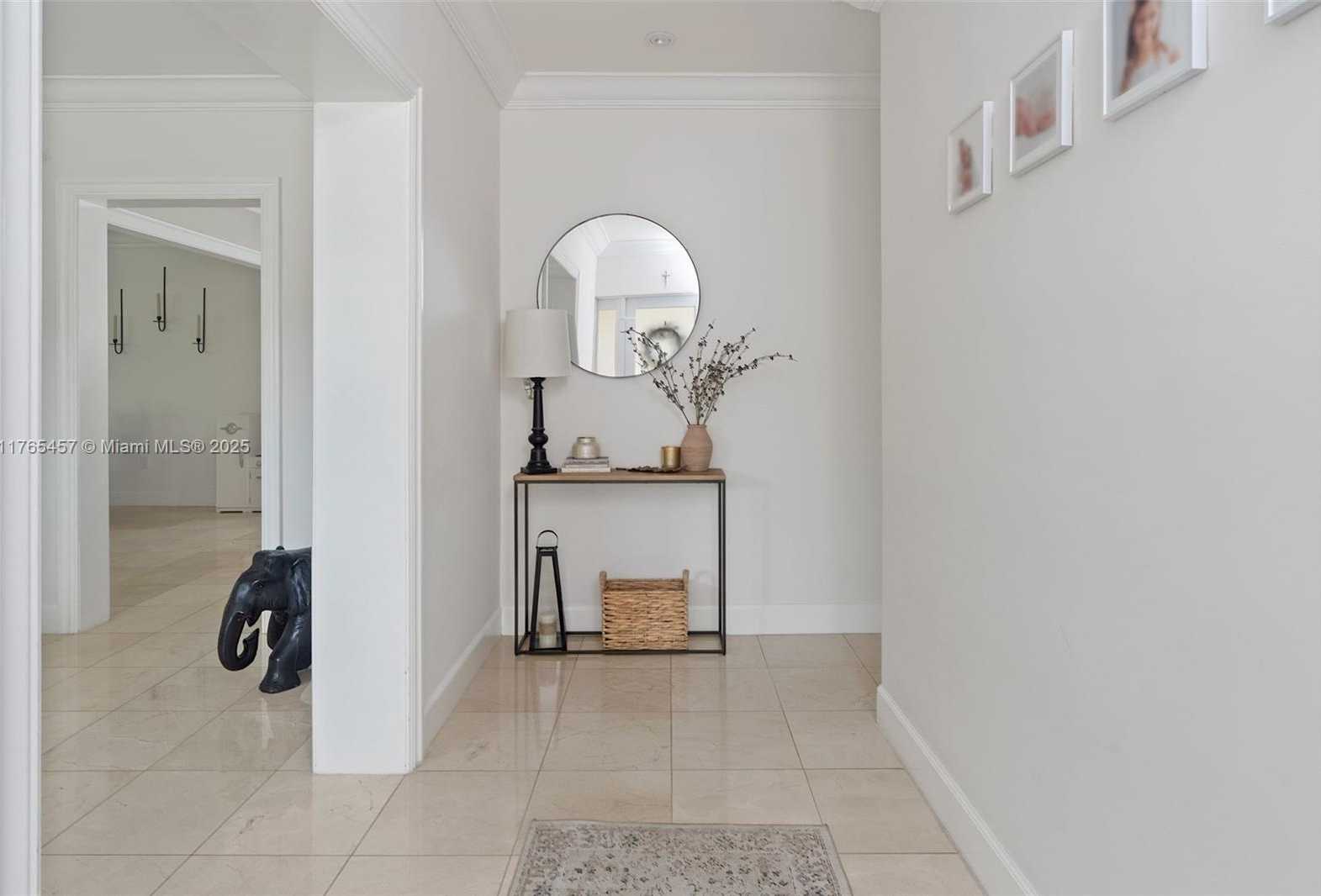 Small Image of 4750 ALHAMBRA CIR, Coral Gables Number 5