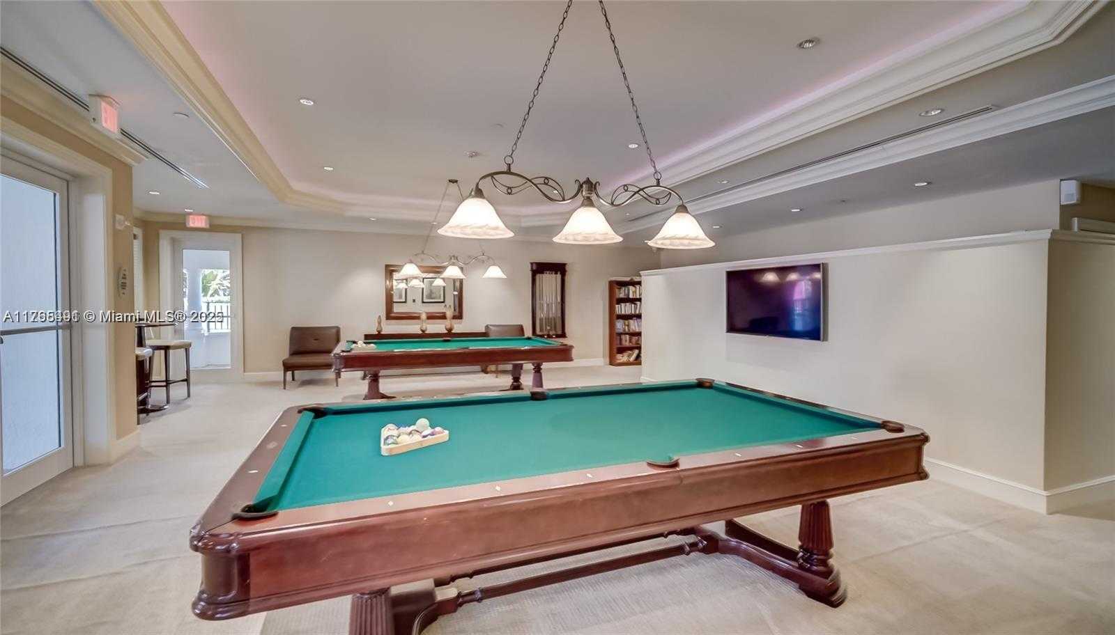 Small Image of 19900 EAST COUNTRY CLUB DR #TS18, Aventura Number 18