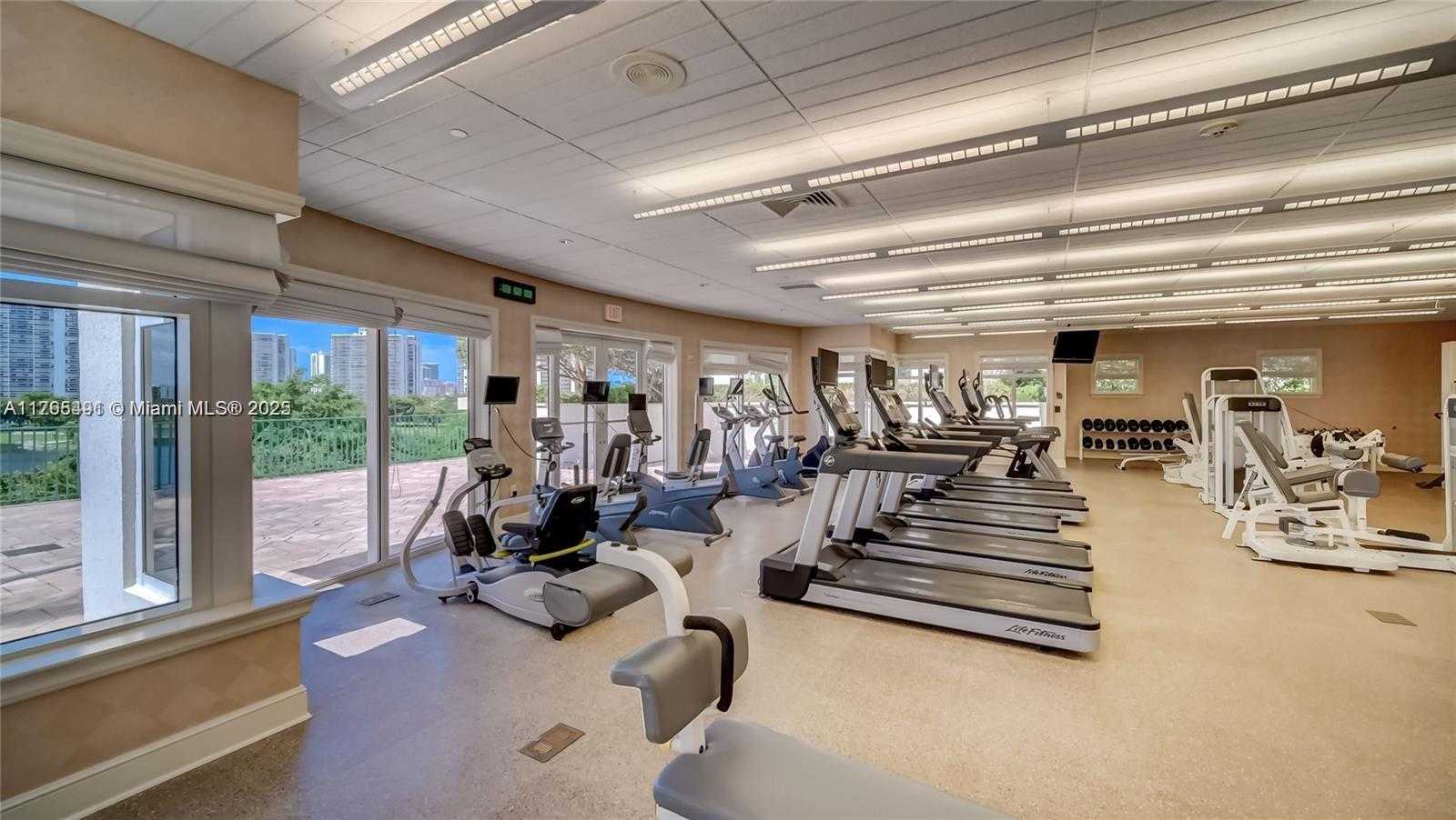 Small Image of 19900 EAST COUNTRY CLUB DR #TS18, Aventura Number 21