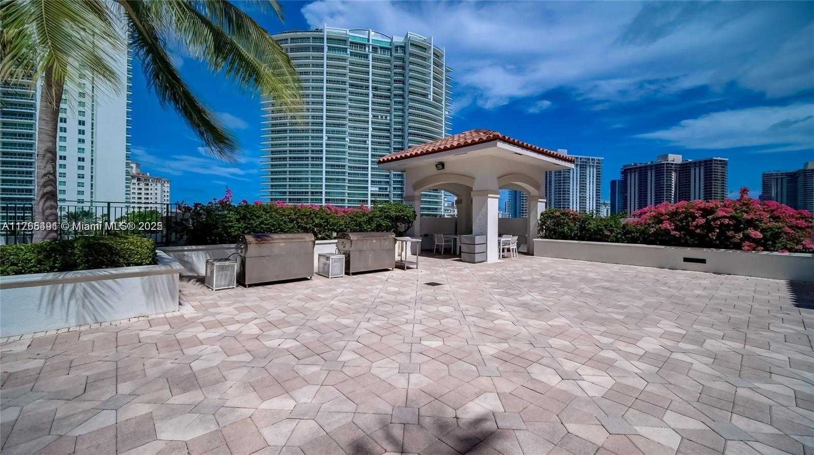 Small Image of 19900 EAST COUNTRY CLUB DR #TS18, Aventura Number 26
