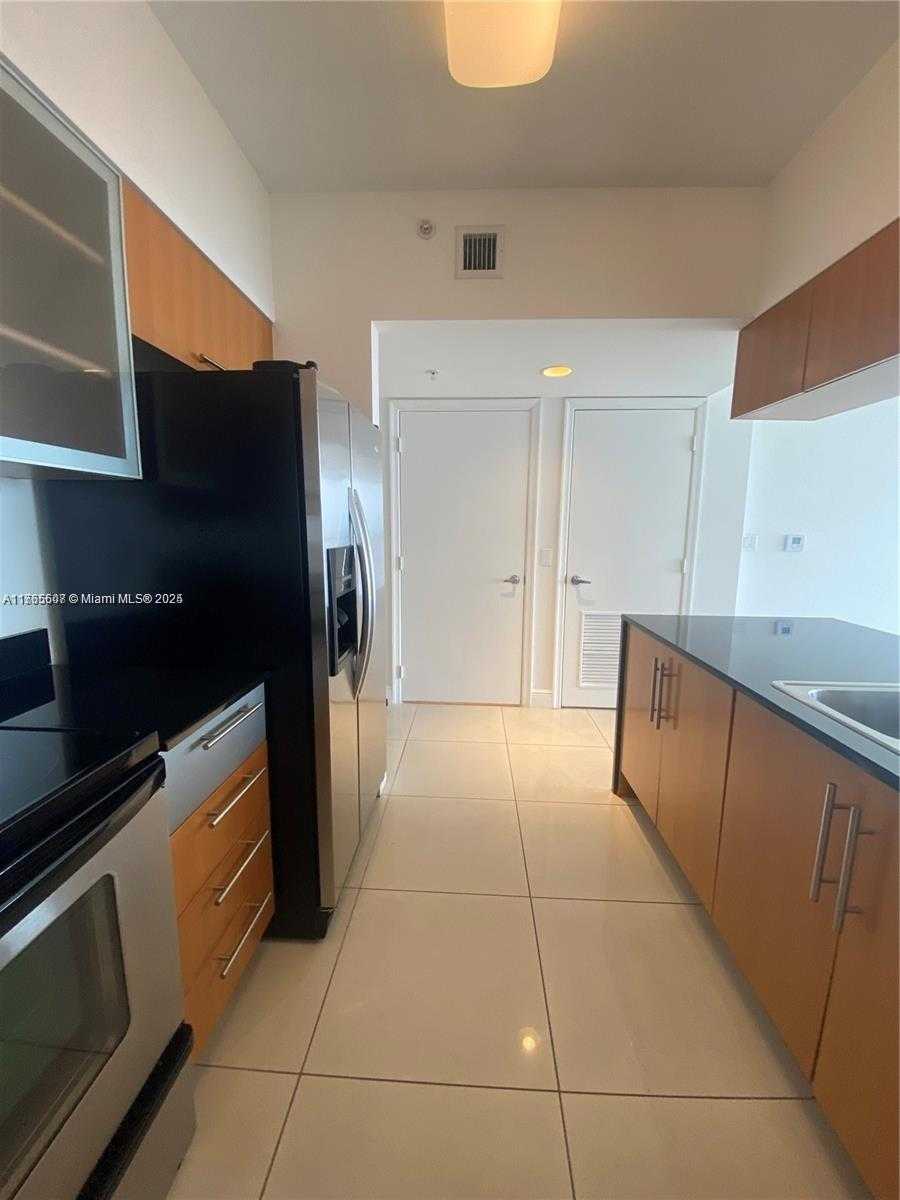 Small Image of 1750 NORTH BAYSHORE DR #5206, Miami Number 10