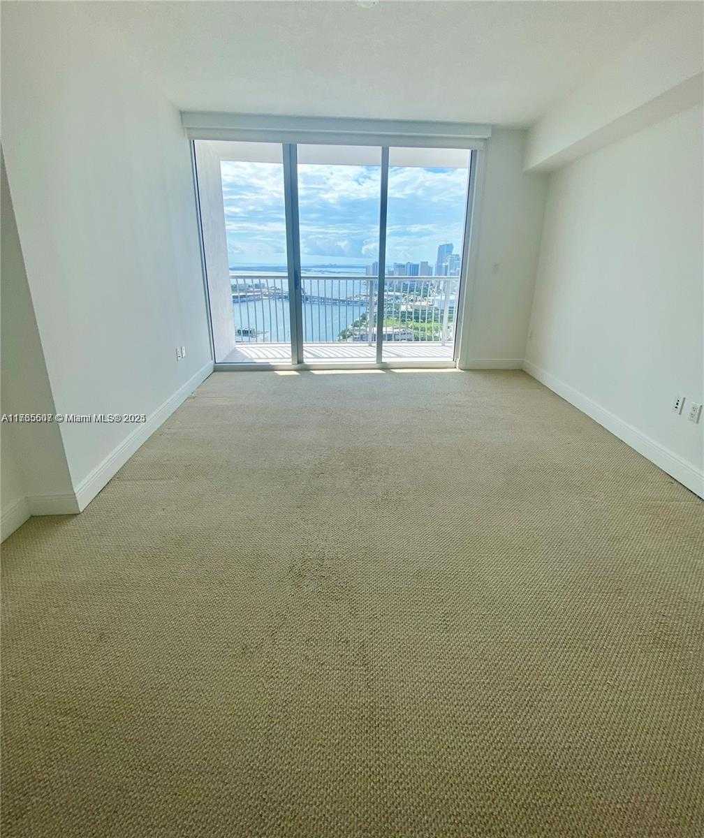 Small Image of 1750 NORTH BAYSHORE DR #5206, Miami Number 15