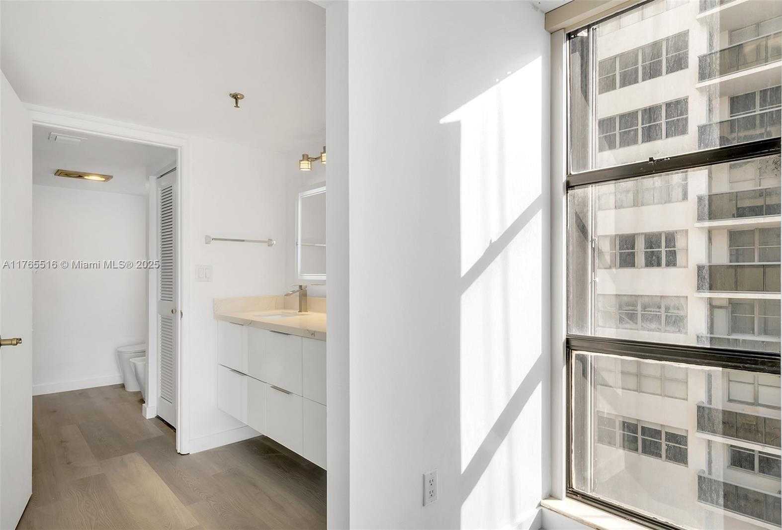 Small Image of 6061 COLLINS AVE #7A, Miami Beach Number 28