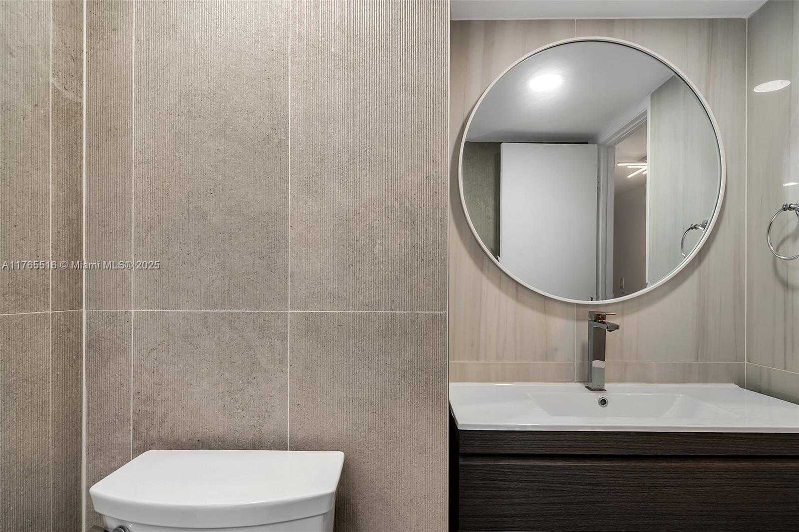 Small Image of 6061 COLLINS AVE #7A, Miami Beach Number 37