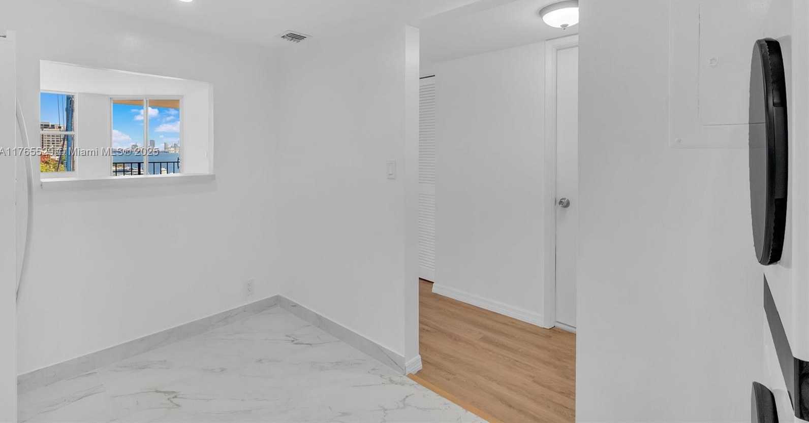Small Image of 1865 BRICKELL AVE #A804, Miami Number 5