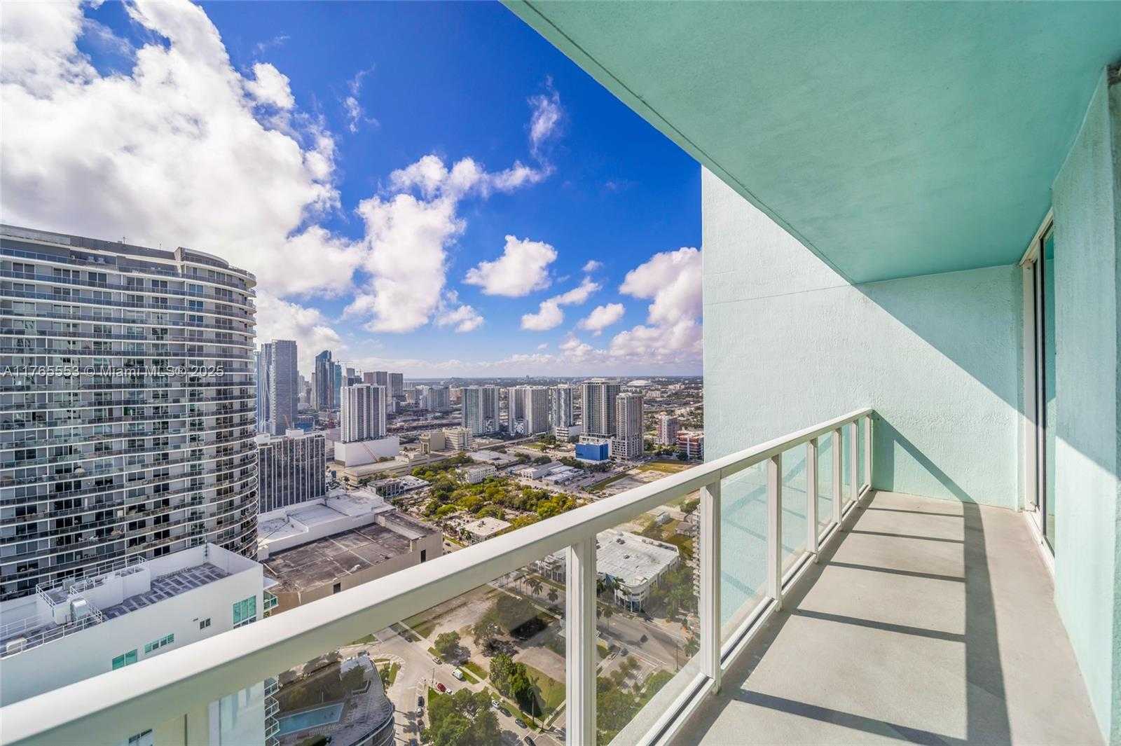 Small Image of 1900 NORTH BAYSHORE DR #4509, Miami Number 17