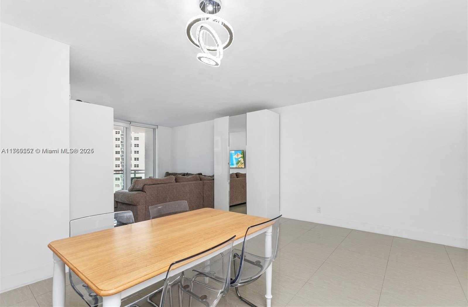 Small Image of 3001 SOUTH OCEAN DR #737, Hollywood Number 14