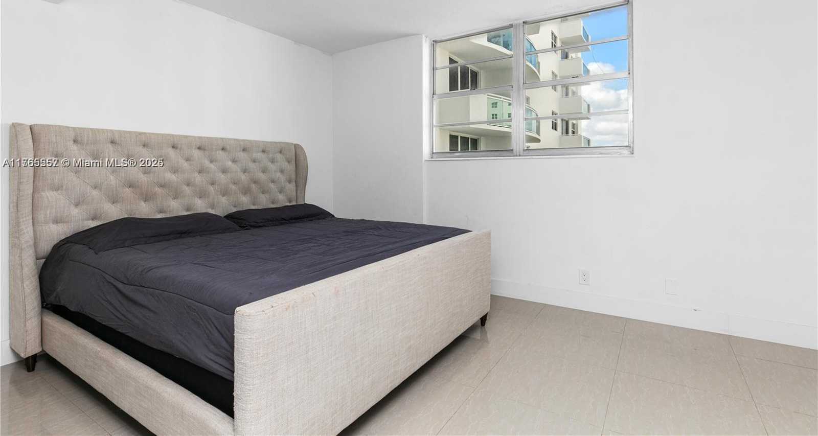 Small Image of 3001 SOUTH OCEAN DR #737, Hollywood Number 19