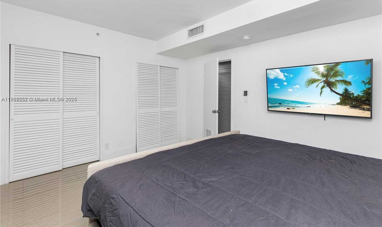 Small Image of 3001 SOUTH OCEAN DR #737, Hollywood Number 22