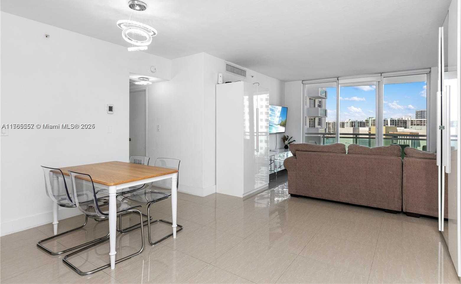 Small Image of 3001 SOUTH OCEAN DR #737, Hollywood Number 23