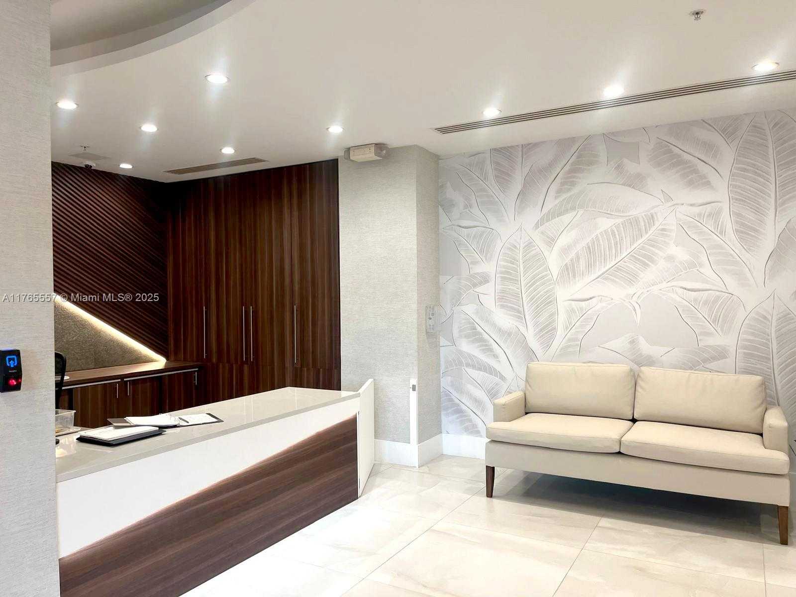Small Image of 3001 SOUTH OCEAN DR #737, Hollywood Number 25