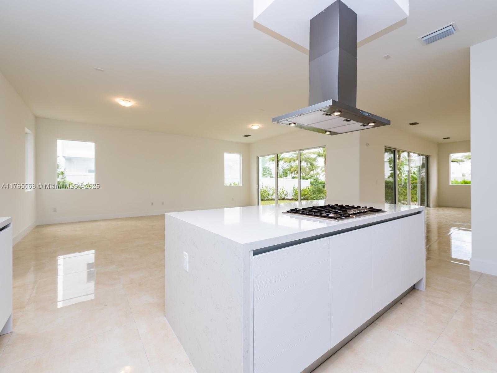 Imagen de Pequeño Objeto