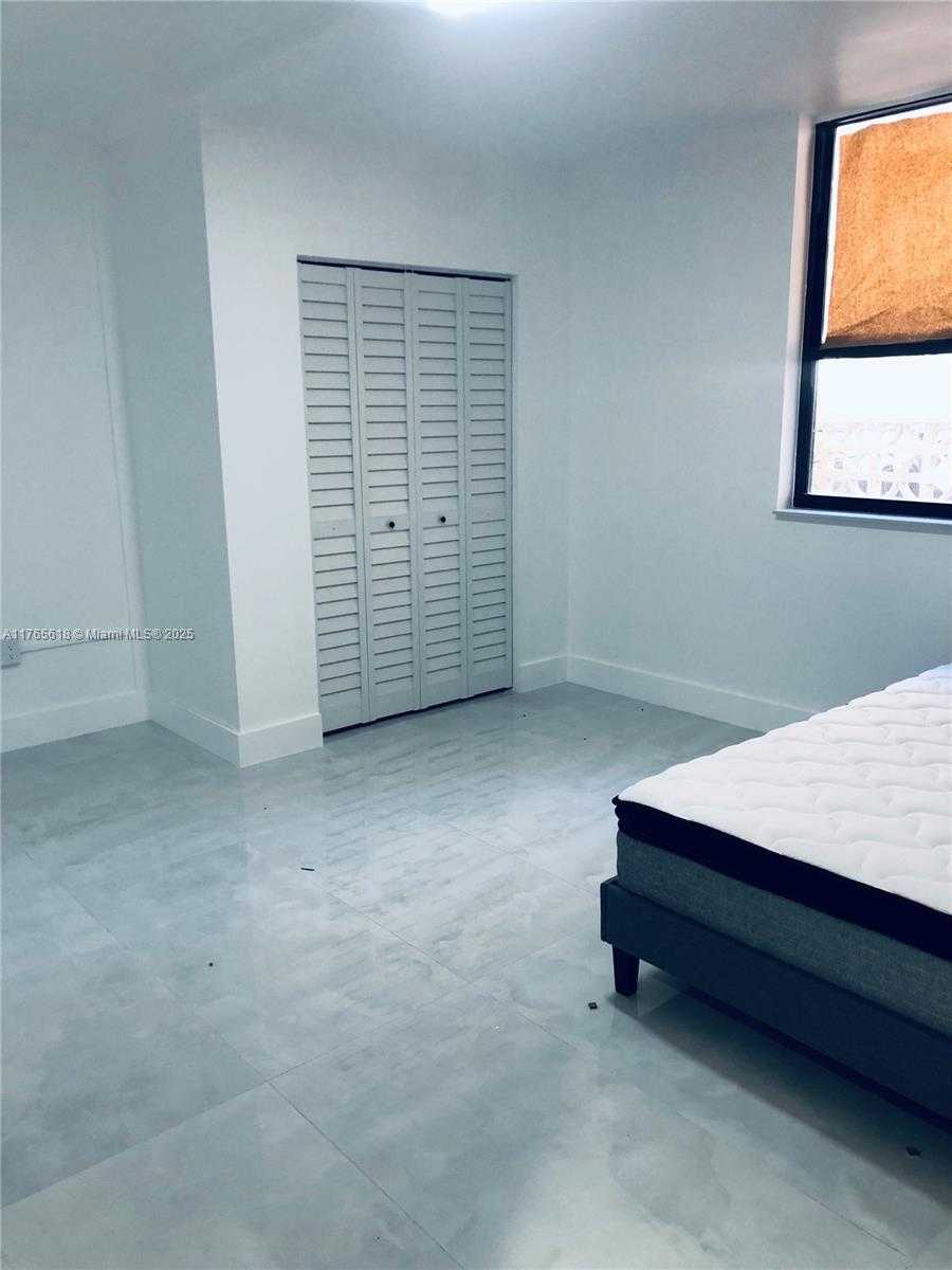 Small Image of 10185 COLLINS AVE #209, Bal Harbour Number 10