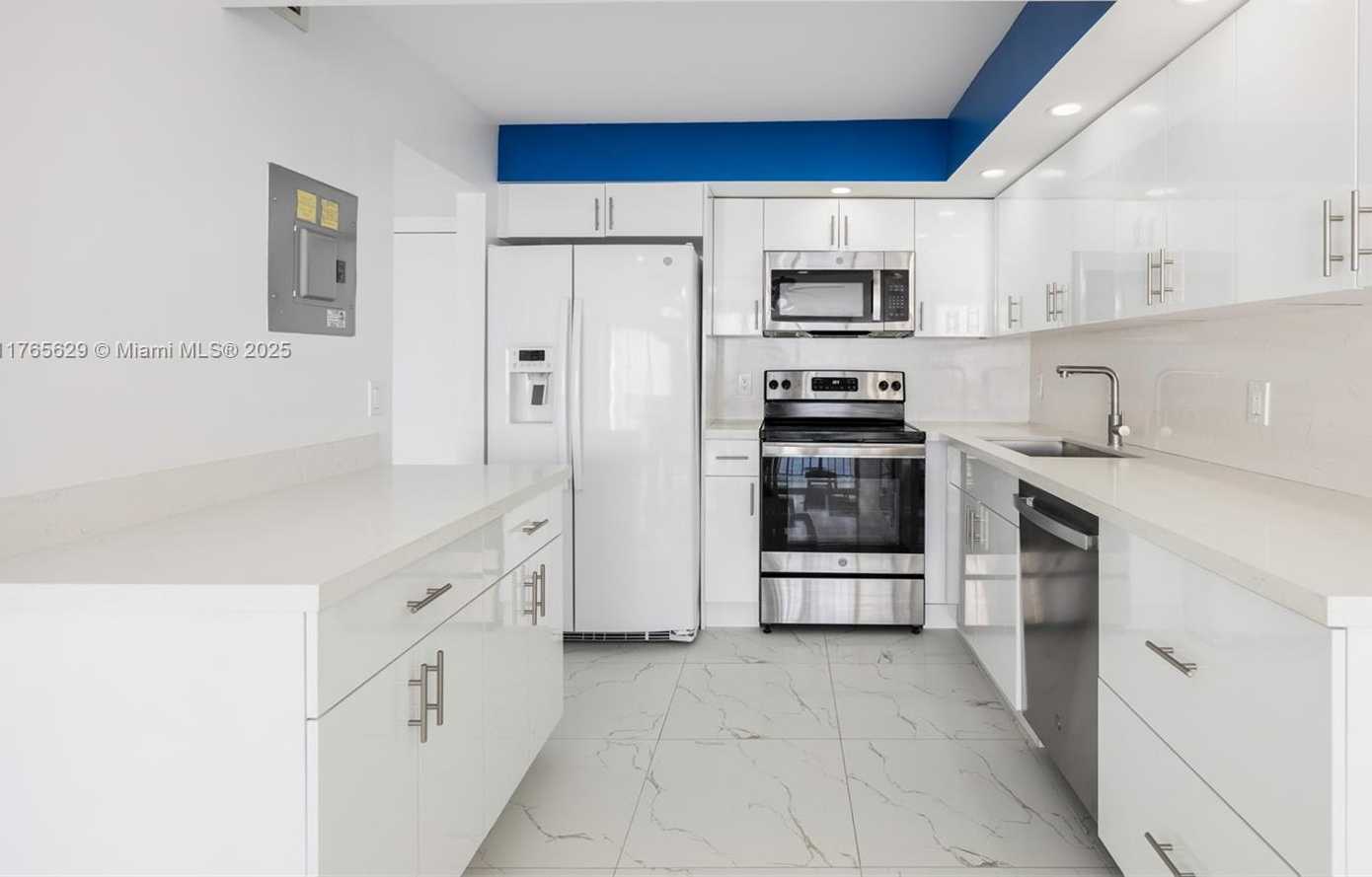 Small Image of 2401 SOUTH OCEAN DR #2402, Hollywood Number 11