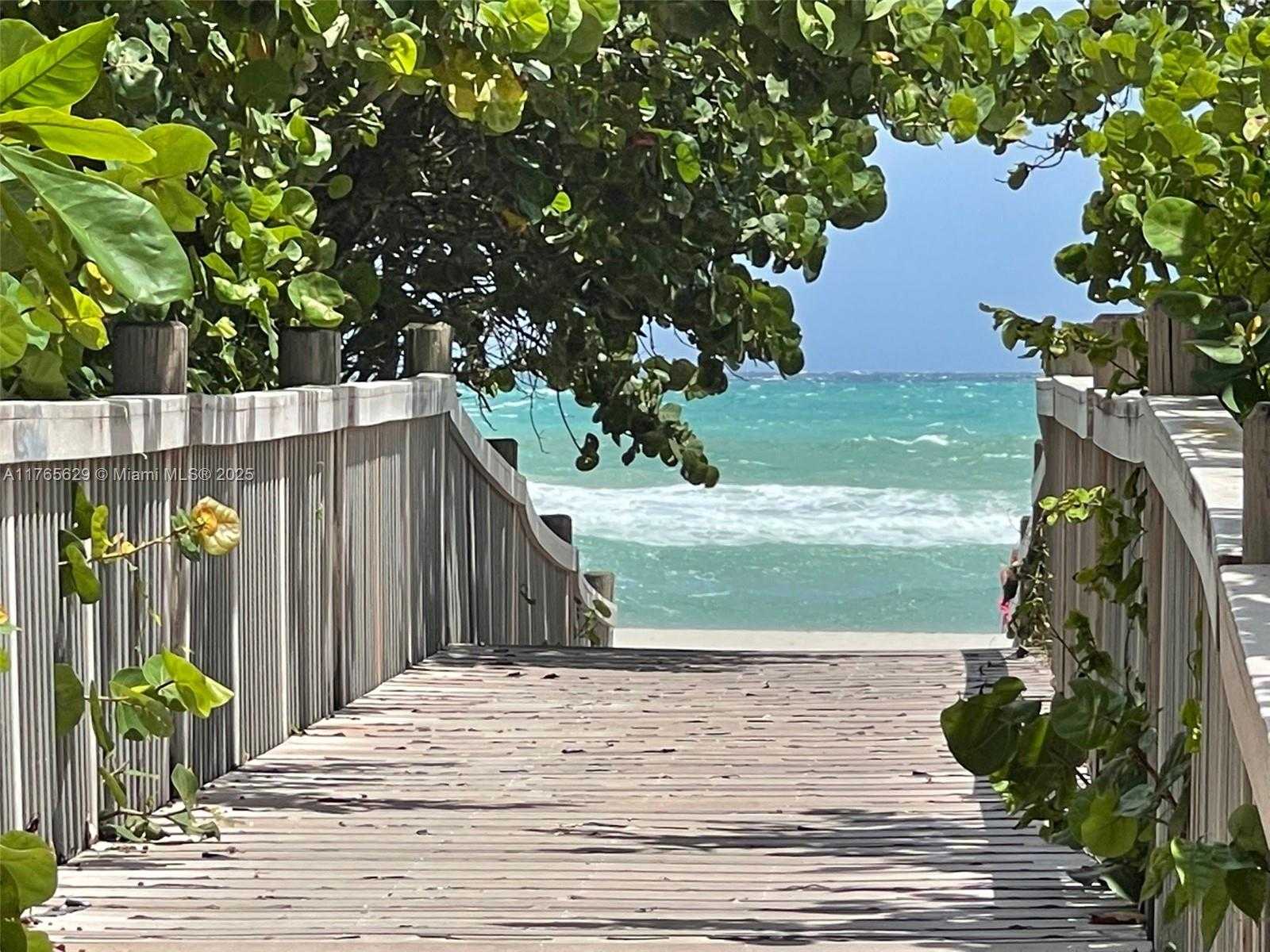 Small Image of 2401 SOUTH OCEAN DR #2402, Hollywood Number 39