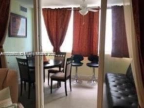 Small Image of 5005 COLLINS AVE #1422, Miami Beach Number 3
