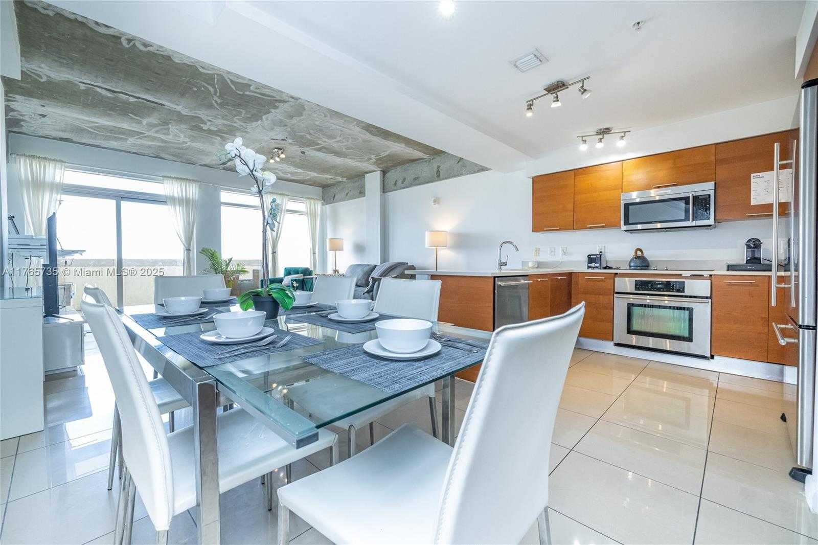Small Image of 3250 NORTH EAST 1ST AVE #546, Miami Number 16